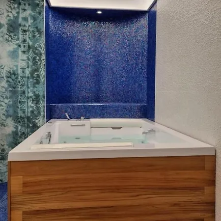 The Smerald 2