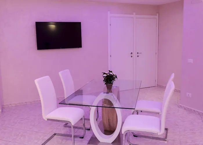 게스트하우스 The Smerald 2